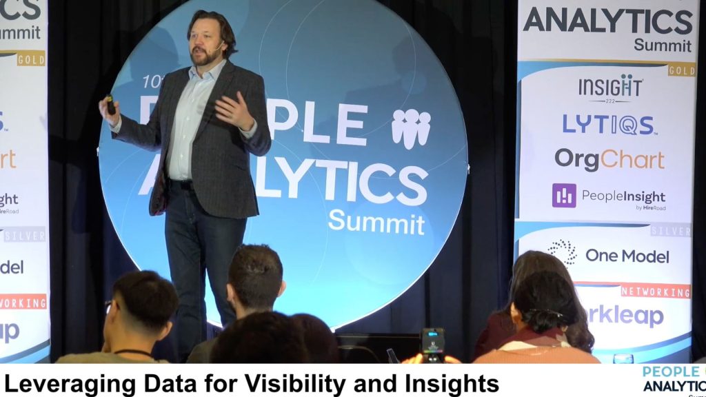 6 Revolutionary Ways AI is Transforming HR Data Management | Blog Post